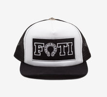 Laden Sie das Bild in den Galerie-Viewer, Chrome Hearts Foti CH Patch Trucker Cap